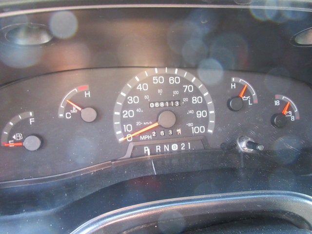 Used 2001 Ford E-350 - photo 13
