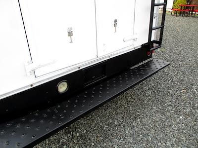 Used 2004 Chevrolet Express 3500 - photo 1