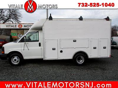 Used 2004 Chevrolet Express 3500 - photo 1