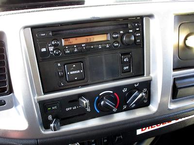 Used 2014 Hino 338 - photo 1