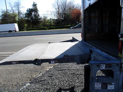 Used 2014 Hino 338 - photo 1