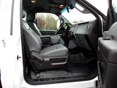 Used 2016 Ford F-650 - photo 1