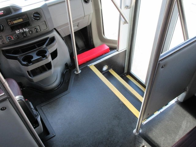 Used 2017 Ford E-350 - photo 15