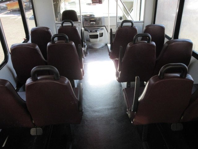 Used 2017 Ford E-350 - photo 24