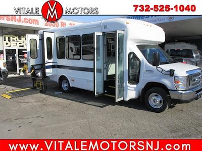 Used 2017 Ford E-350 - photo 1