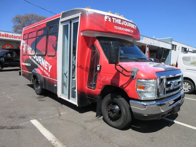 Used 2013 Ford E-350 - photo 1