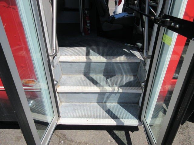Used 2013 Ford E-350 - photo 22