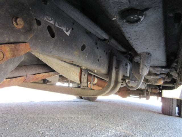 Used 2013 Ford E-350 - photo 28