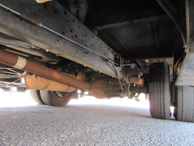 Used 2013 Ford E-350 - photo 30