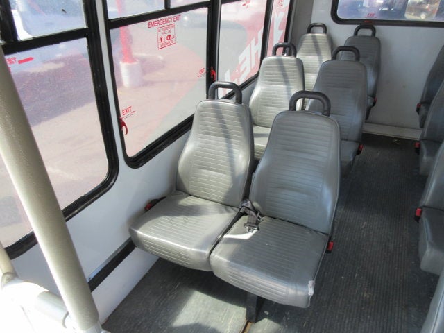 Used 2013 Ford E-350 - photo 8