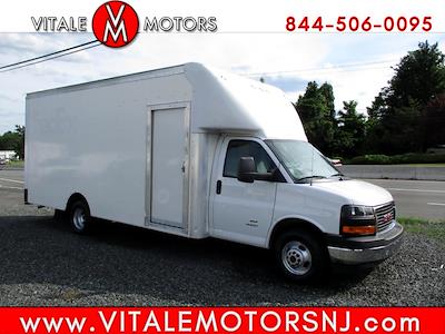 Used 2019 GMC Savana 4500 *** G4500 ** 18 FOOT BOX TRUCK * 4x2 Box Van for sale #VM40122 - photo 1