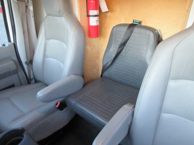 Used 2012 Ford E-350 - photo 12