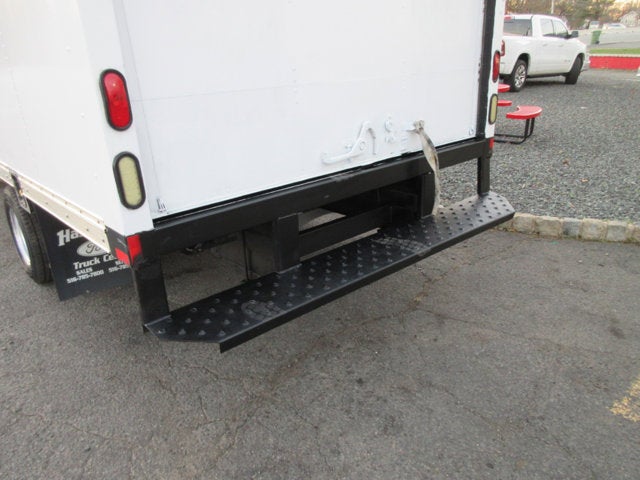 Used 2012 Ford E-350 - photo 35