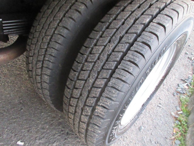 Used 2012 Ford E-350 - photo 43