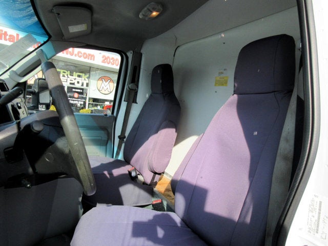 Used 2017 Ford E-350 - photo 11