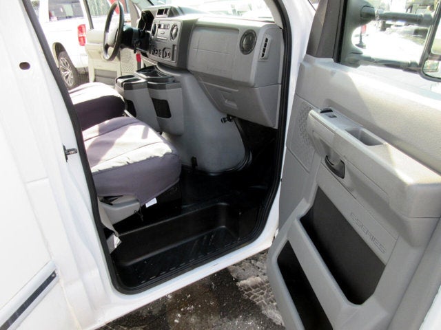 Used 2017 Ford E-350 - photo 21