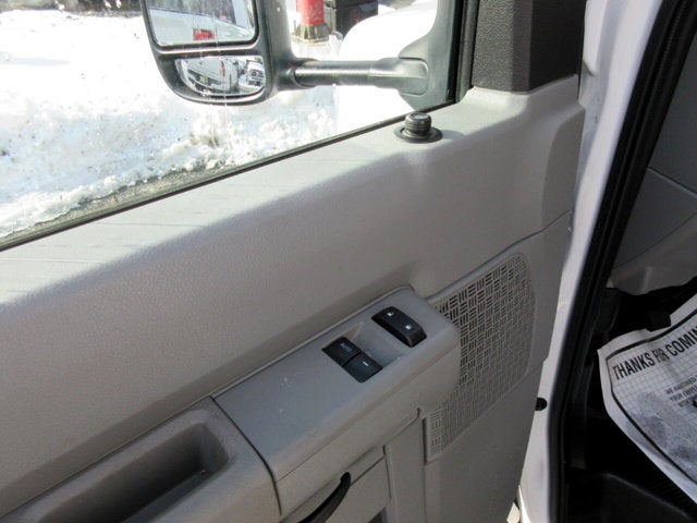 Used 2017 Ford E-350 - photo 22