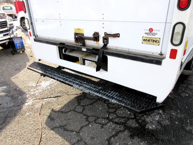 Used 2017 Ford E-350 - photo 23