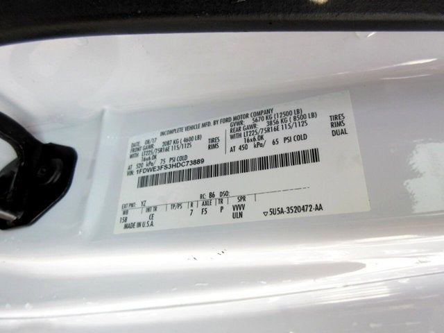 Used 2017 Ford E-350 - photo 33