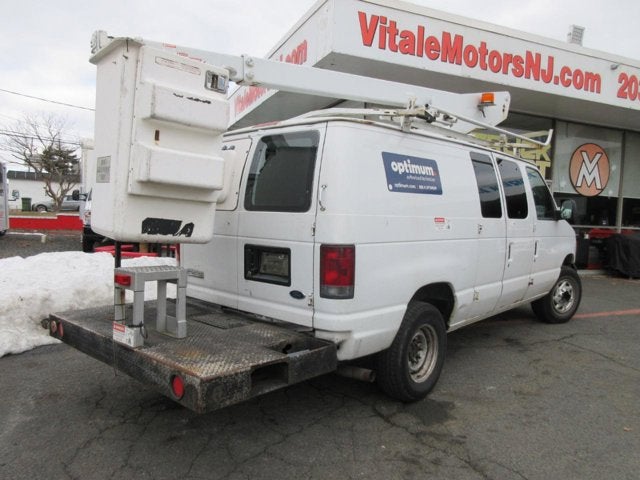 Used 2007 Ford E-350 - photo 8