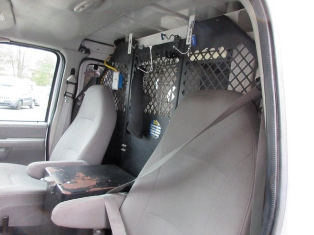 Used 2007 Ford E-350 - photo 18