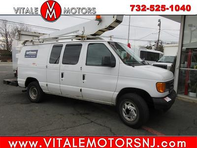 Used 2007 Ford E-350 - photo 1