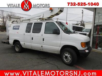 Used 2007 Ford E-350 - photo 1