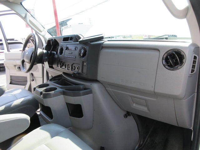 Used 2015 Ford E-350 - photo 22