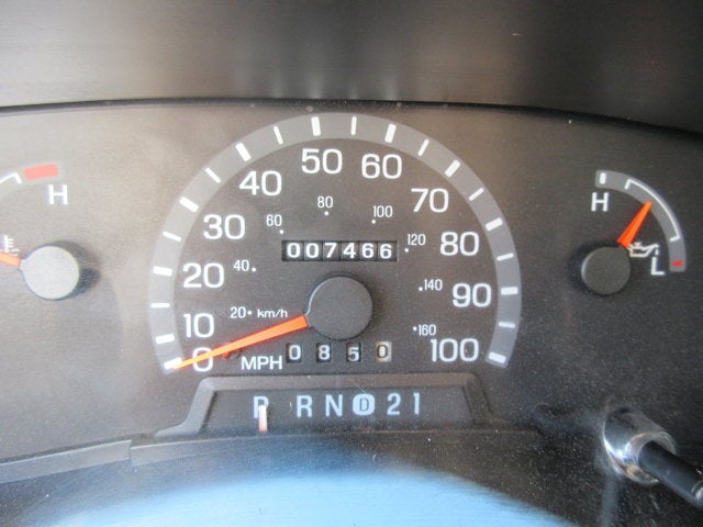 Used 2001 Ford E-450 - photo 18