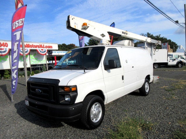 Used 2011 Ford E-350 - photo 8
