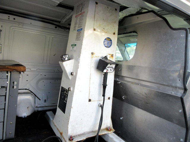 Used 2011 Ford E-350 - photo 11
