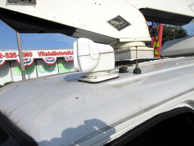 Used 2011 Ford E-350 - photo 29