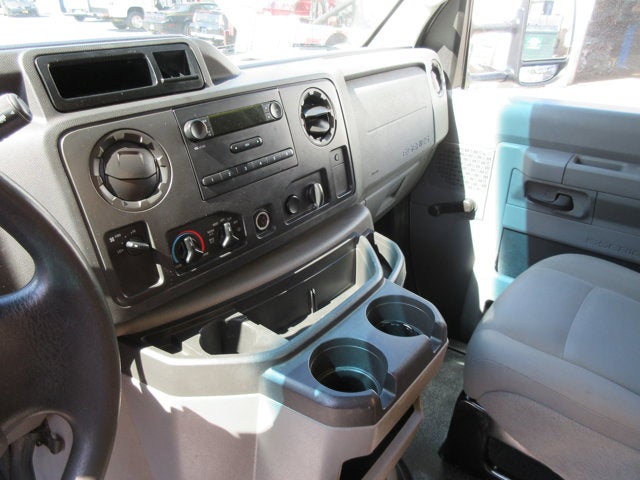 Used 2010 Ford E-450 - photo 14