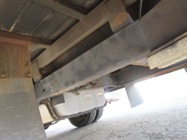 Used 2010 Ford E-450 - photo 25