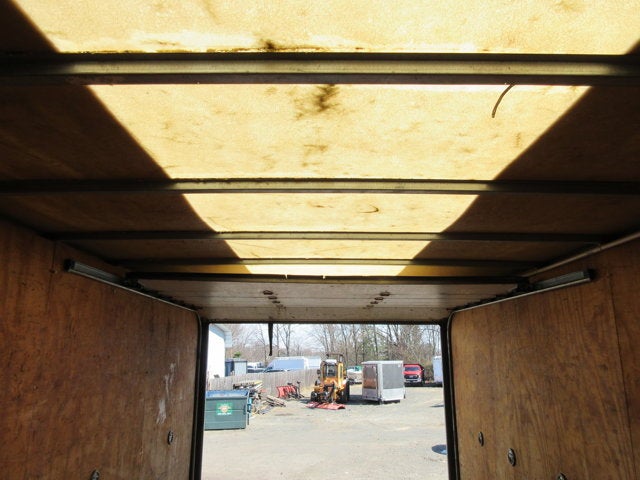 Used 2010 Ford E-450 - photo 27