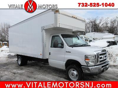 Used 2014 Ford E-450 - photo 1