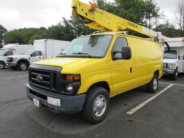 Used 2012 Ford E-350 - photo 2