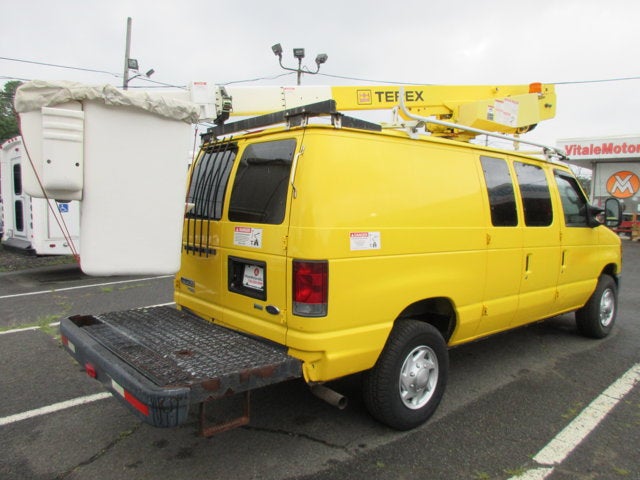 Used 2012 Ford E-350 - photo 2