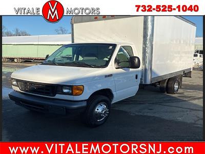 Used 2006 Ford E-350 Cutaway for sale #VM8915 - photo 1
