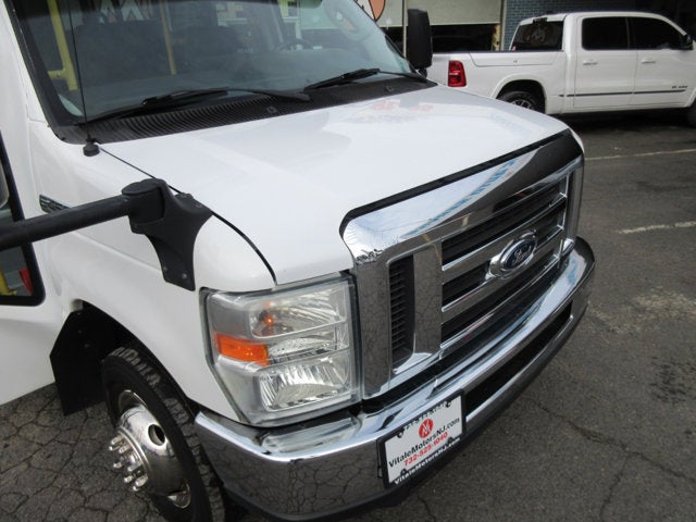 Used 2017 Ford E-450 - photo 44