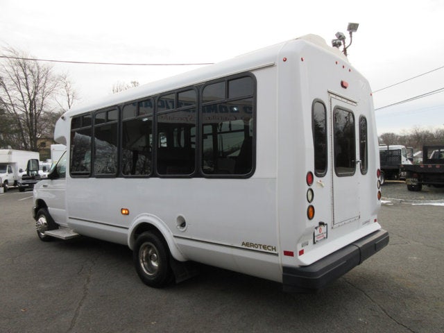 Used 2017 Ford E-450 - photo 6