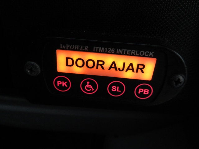 Used 2017 Ford E-450 - photo 17