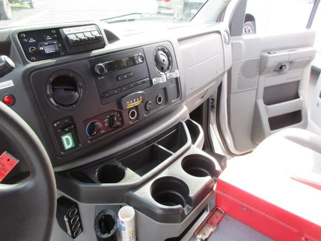 Used 2011 Ford E-350 - photo 11