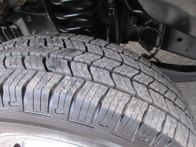 Used 2013 Ford E-450 - photo 20
