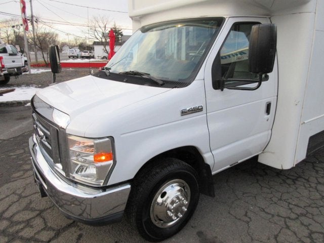 Used 2013 Ford E-450 - photo 35