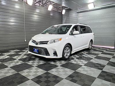 Used 2020 Toyota Sienna Minivan for sale #067733A - photo 1
