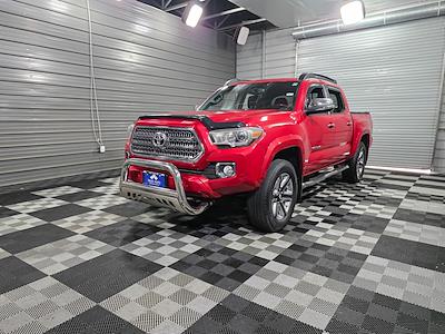 Used 2017 Toyota Tacoma - photo 1