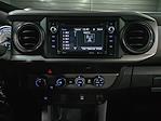 2017 Toyota Tacoma Extra Cab 4x4 Pickup for sale #102428 - photo 27
