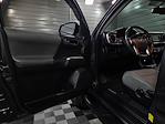 2017 Toyota Tacoma Extra Cab 4x4 Pickup for sale #102428 - photo 31