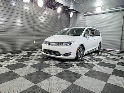 2018 Chrysler Pacifica FWD Minivan for sale #105192A - photo 1